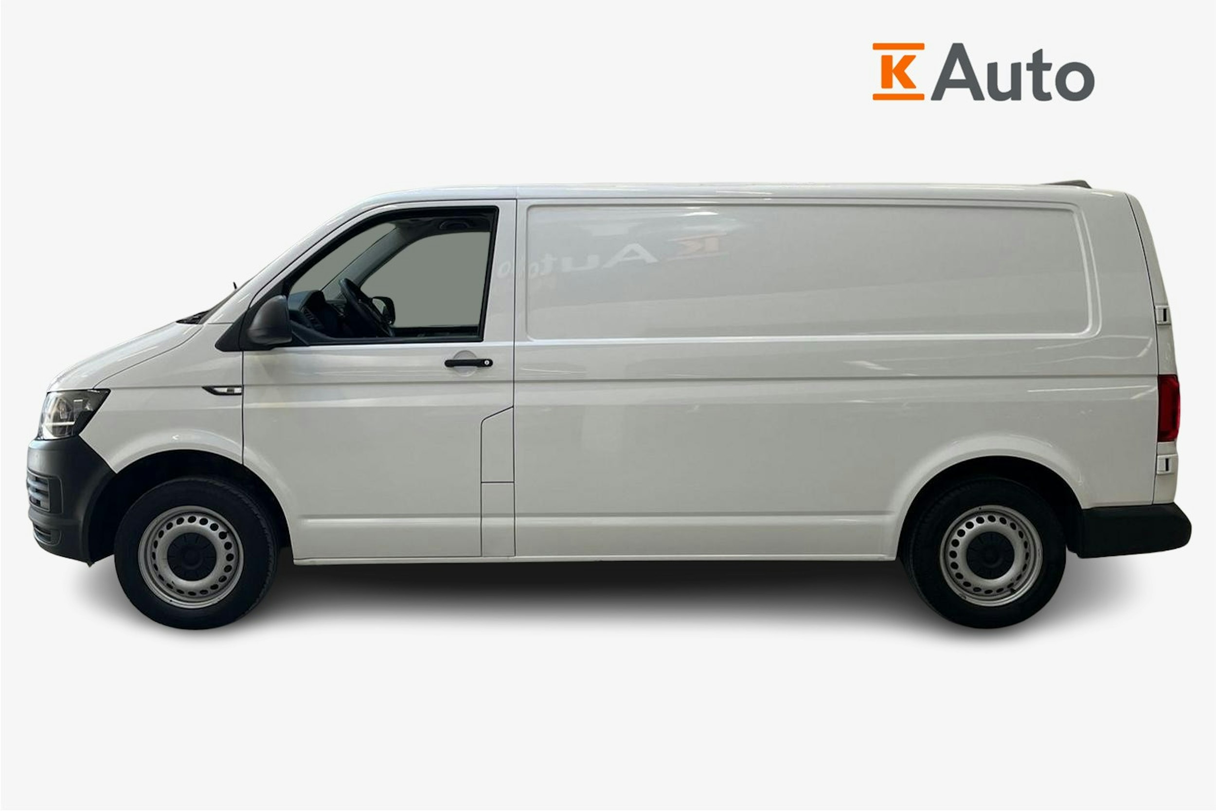 valkoinen Volkswagen Transporter 2019 kuva 6.