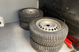 valkoinen Volkswagen Transporter 2019 kuva 15.