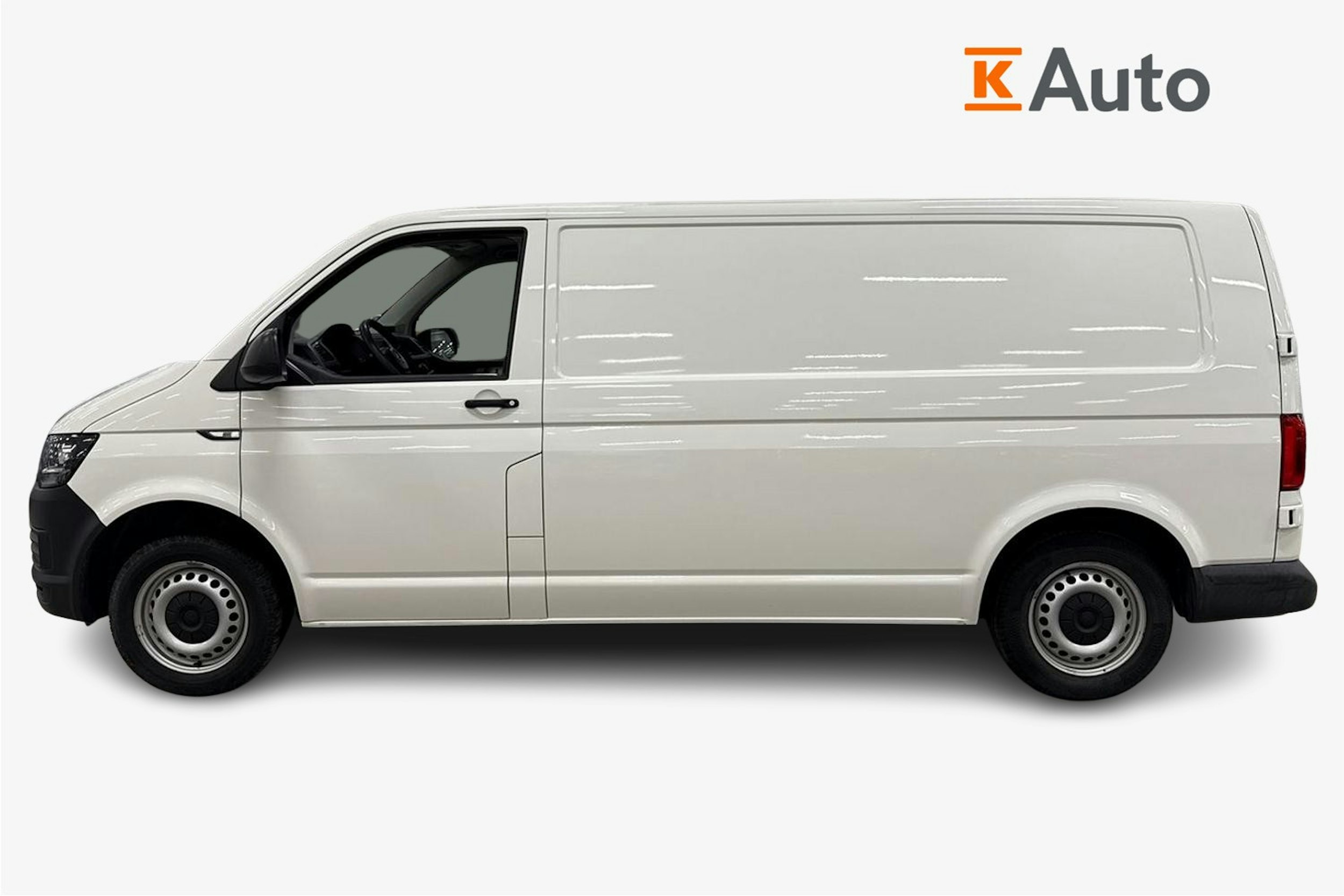 Valkoinen Volkswagen Transporter 2019 kuva 6.