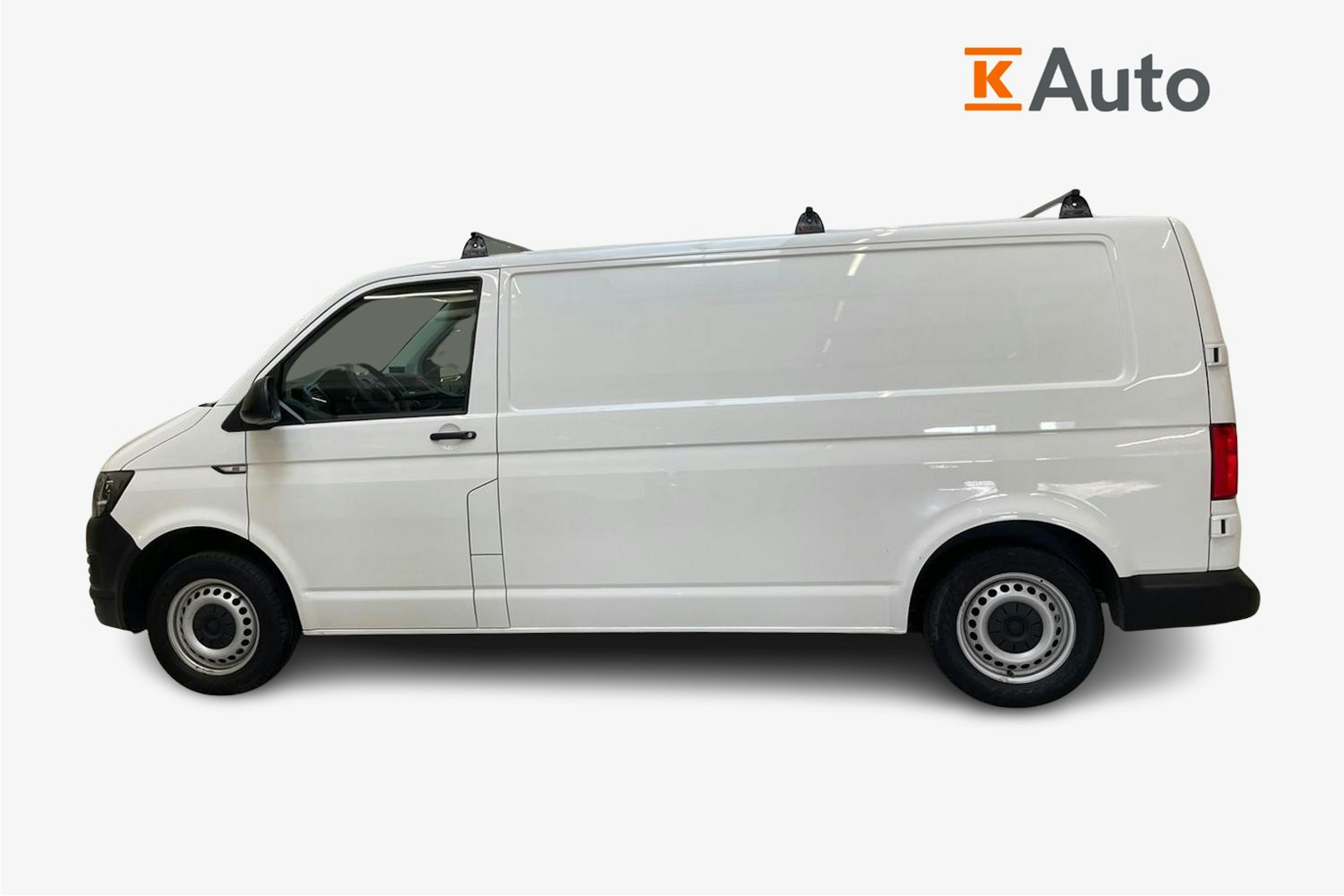valkoinen Volkswagen Transporter 2019 kuva 6.