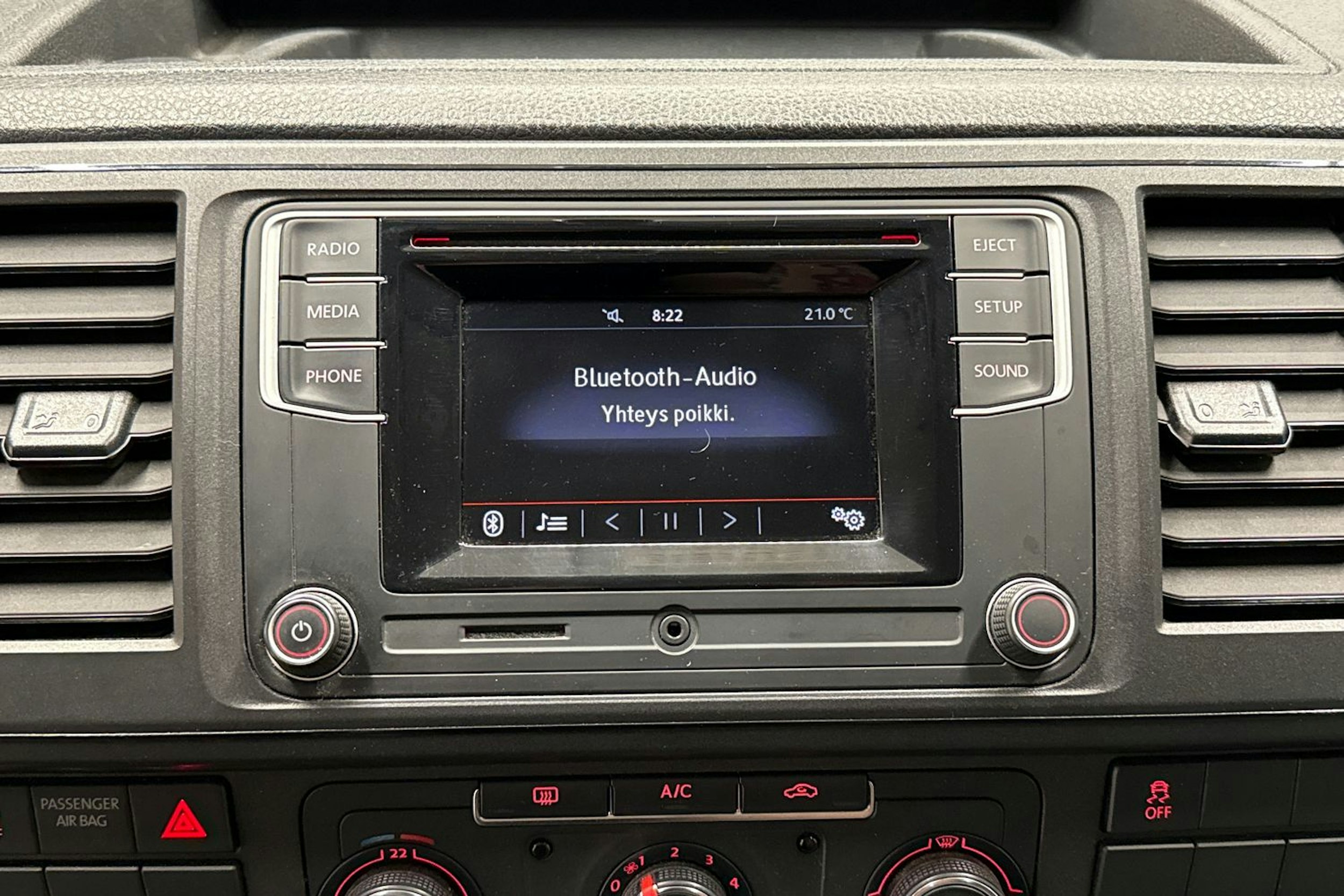 Valkoinen Volkswagen TRANSPORTER 2019 kuva 14.