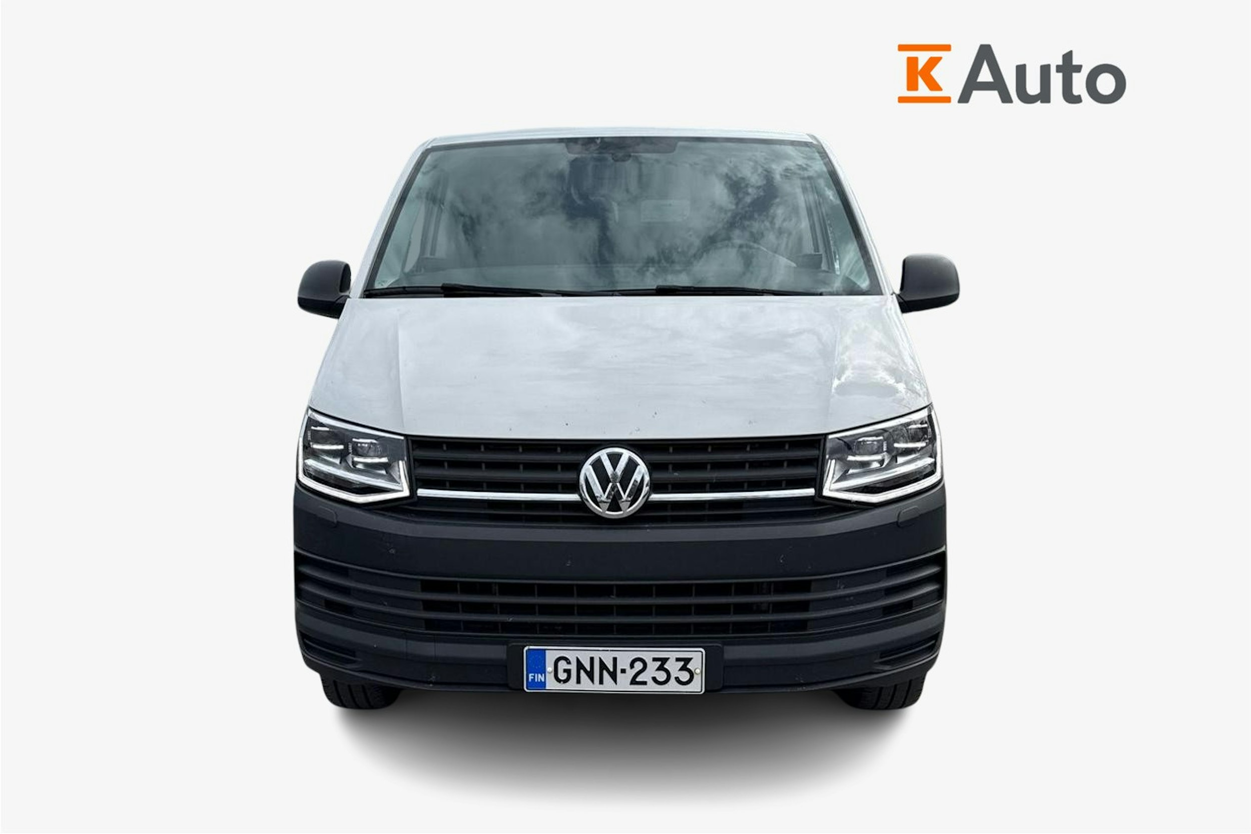 valkoinen Volkswagen Transporter 2019 kuva 5.