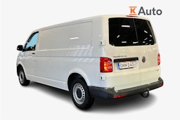 valkoinen Volkswagen Transporter 2019 kuva 2.