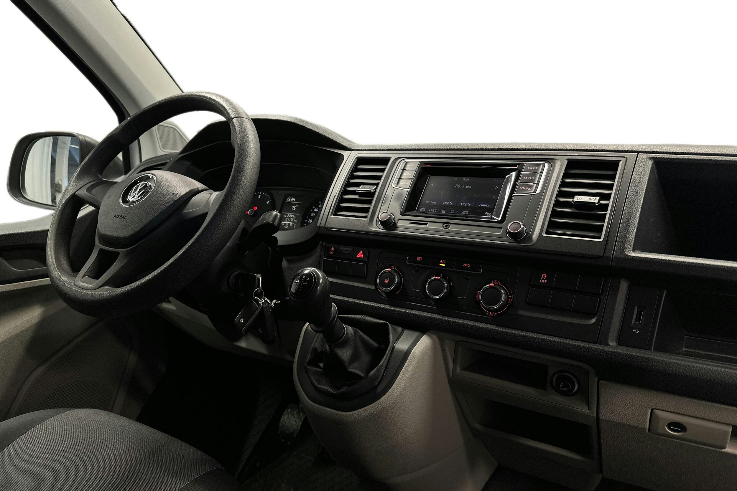 valkoinen Volkswagen Transporter 2019 kuva 9.