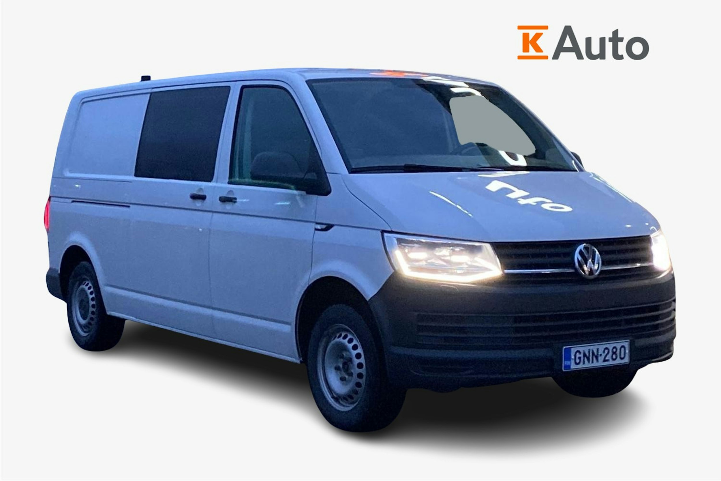 valkoinen Volkswagen Transporter 2019 kuva 1.