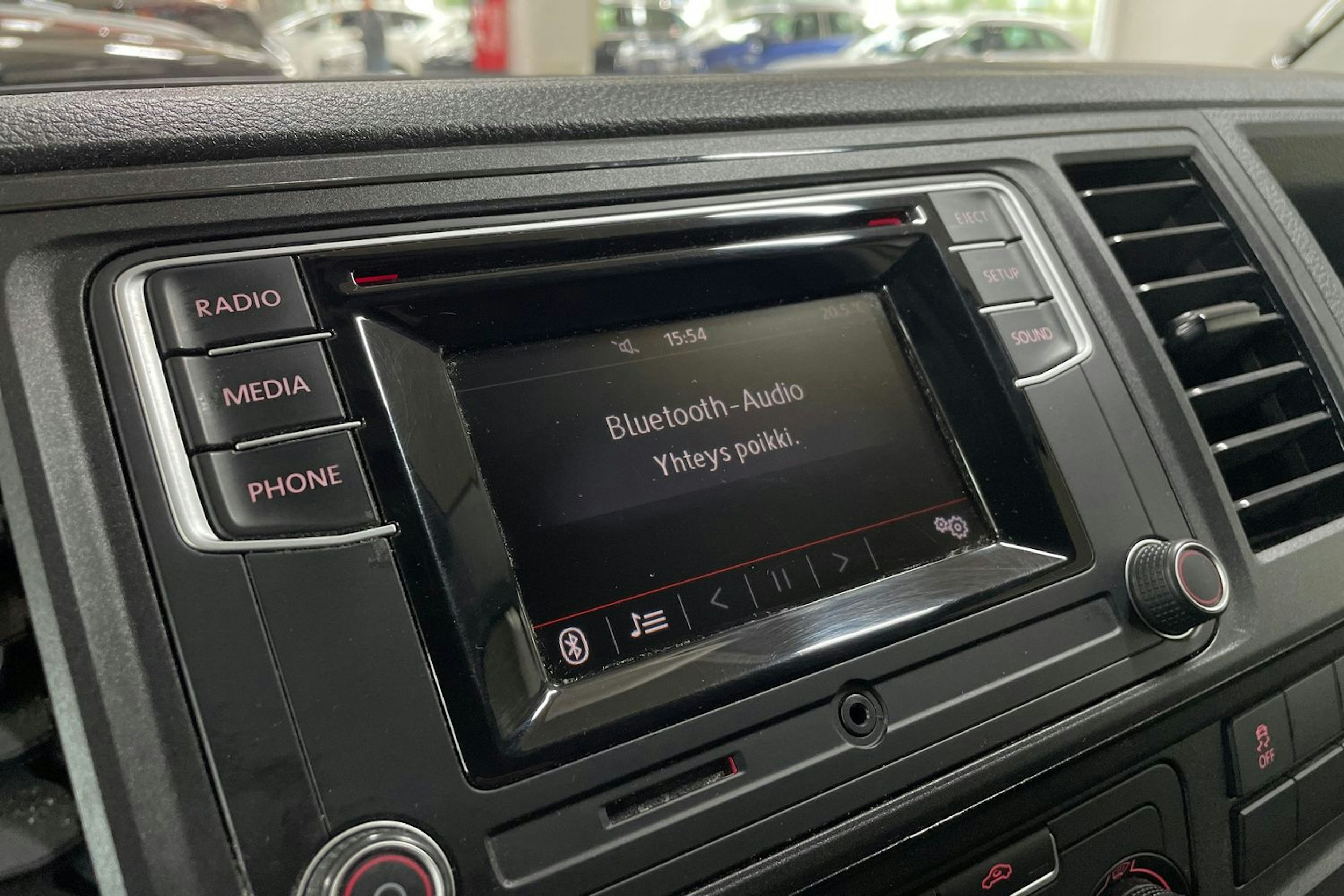 Valkoinen Volkswagen TRANSPORTER 2019 kuva 17.