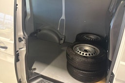 Valkoinen Volkswagen TRANSPORTER 2019 kuva 11.