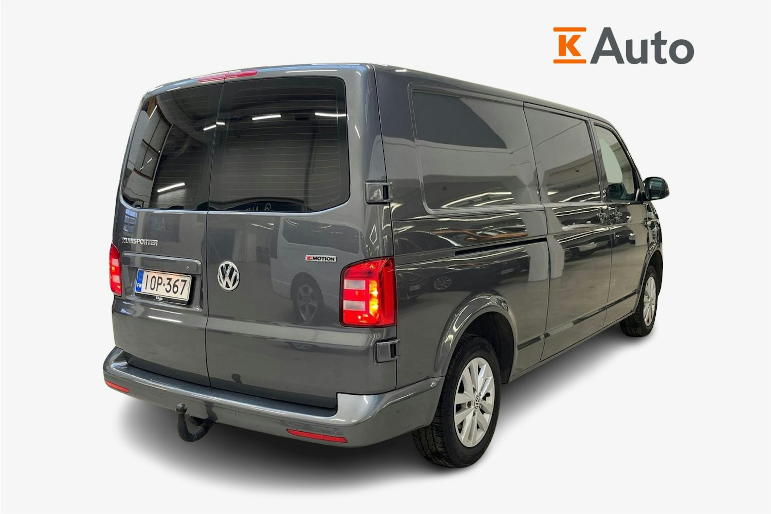 harmaa Volkswagen Transporter 2019 kuva 2.