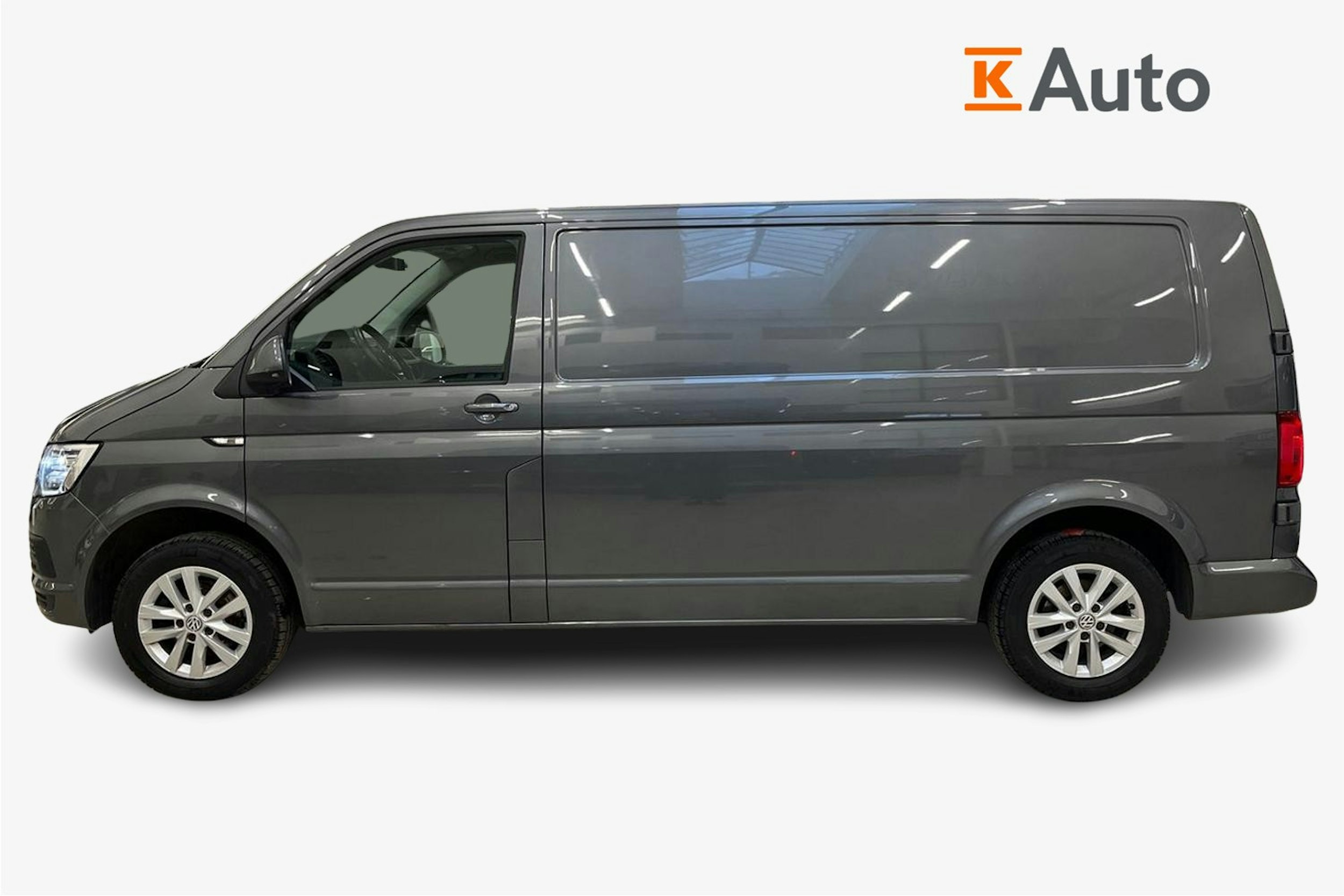 harmaa Volkswagen Transporter 2019 kuva 5.