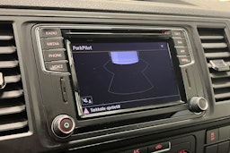 harmaa Volkswagen Transporter 2019 kuva 15.