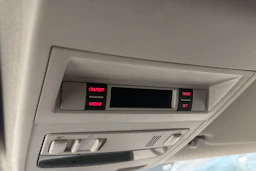 sininen Volkswagen Transporter 2019 kuva 20.