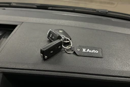 musta Volkswagen Transporter 2019 kuva 20.