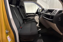 keltainen Volkswagen Transporter 2019 kuva 17.