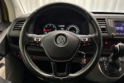 keltainen Volkswagen Transporter 2019 kuva 18.