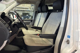 valkoinen Volkswagen Transporter 2019 kuva 4.