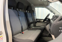 valkoinen Volkswagen Transporter 2019 kuva 11.