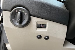 musta Volkswagen Transporter 2019 kuva 15.