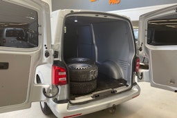 hopea Volkswagen Transporter 2019 kuva 15.