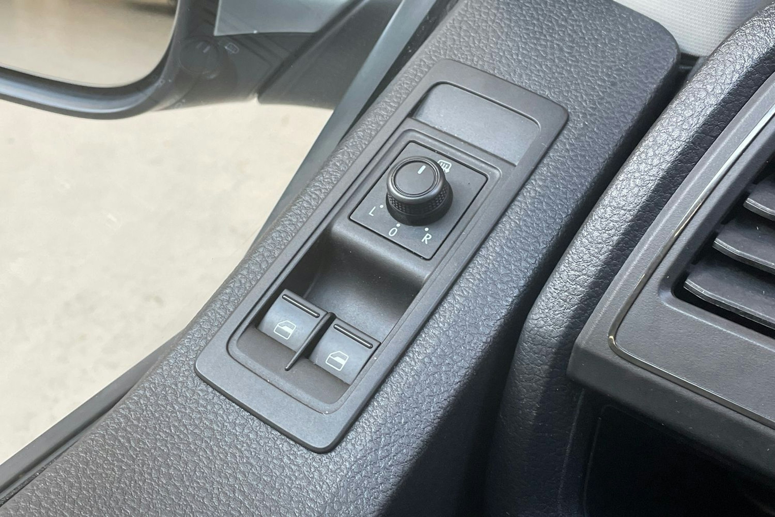 hopea Volkswagen Transporter 2019 kuva 19.