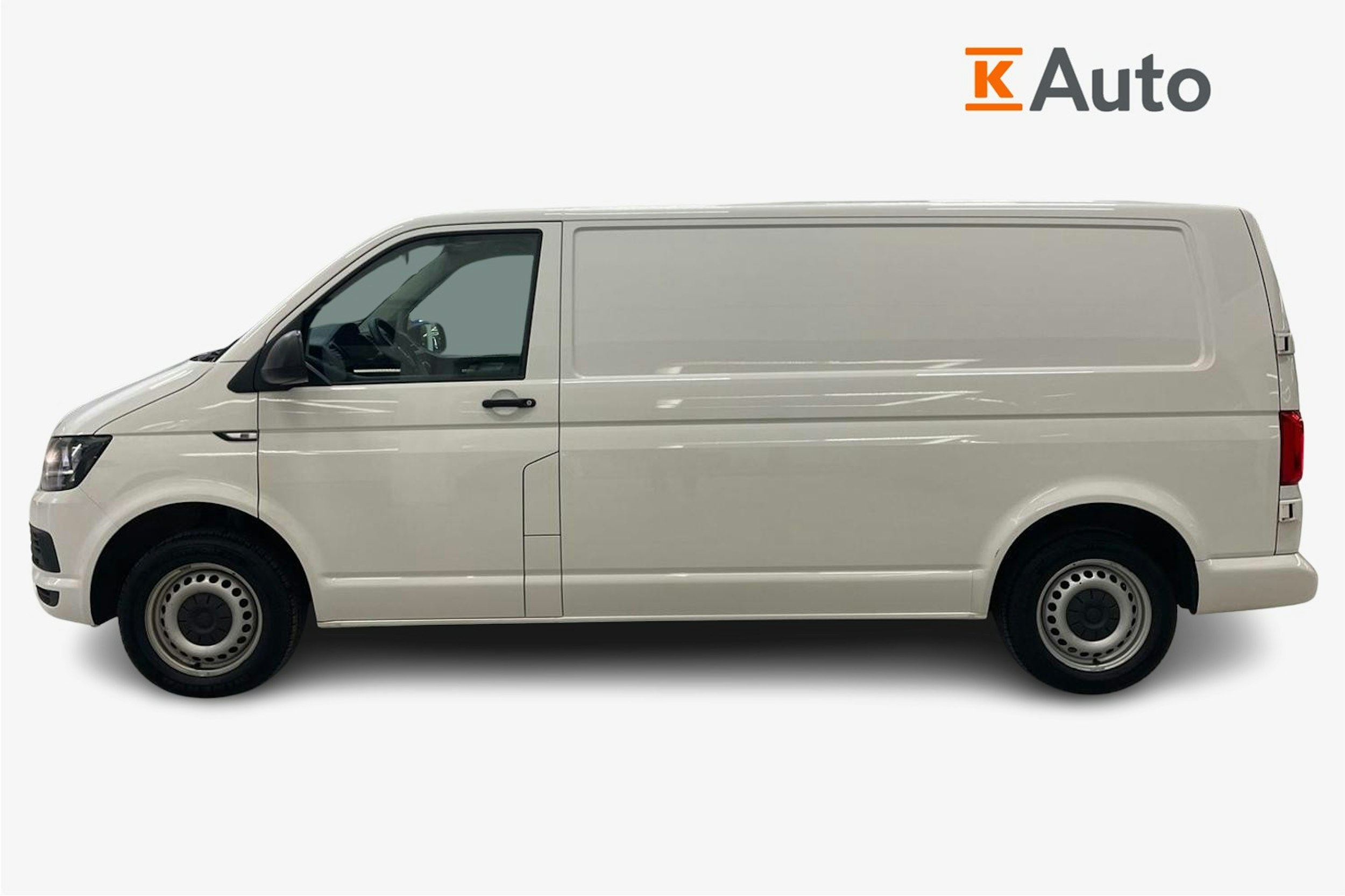valkoinen Volkswagen Transporter 2019 kuva 6.