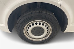 valkoinen Volkswagen Transporter 2019 kuva 11.
