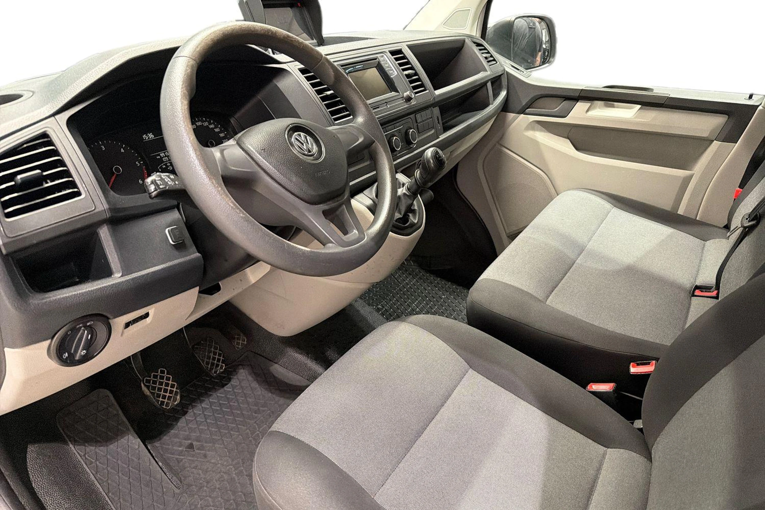 Valkoinen Volkswagen TRANSPORTER 2019 kuva 8.