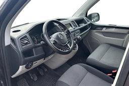 musta Volkswagen Transporter 2019 kuva 3.