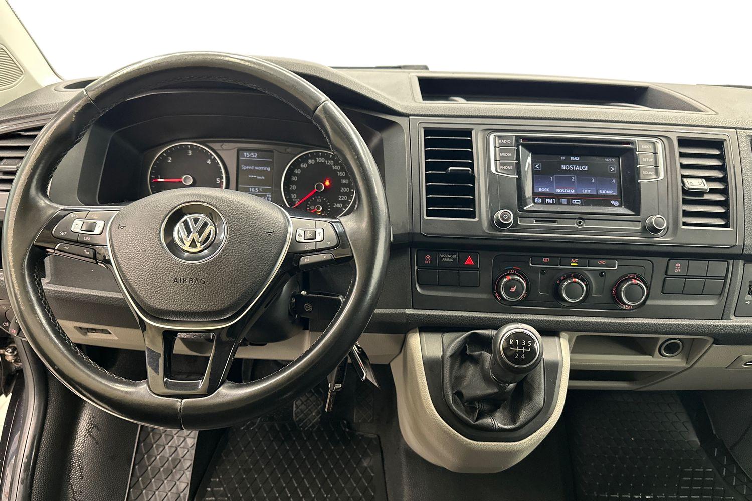 Volkswagen Transporter 2019, photo 7/26