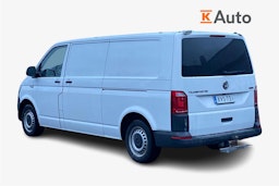 valkoinen Volkswagen Transporter 2019 kuva 2.