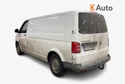 valkoinen Volkswagen Transporter 2019 kuva 2.