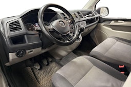 valkoinen Volkswagen Transporter 2019 kuva 3.