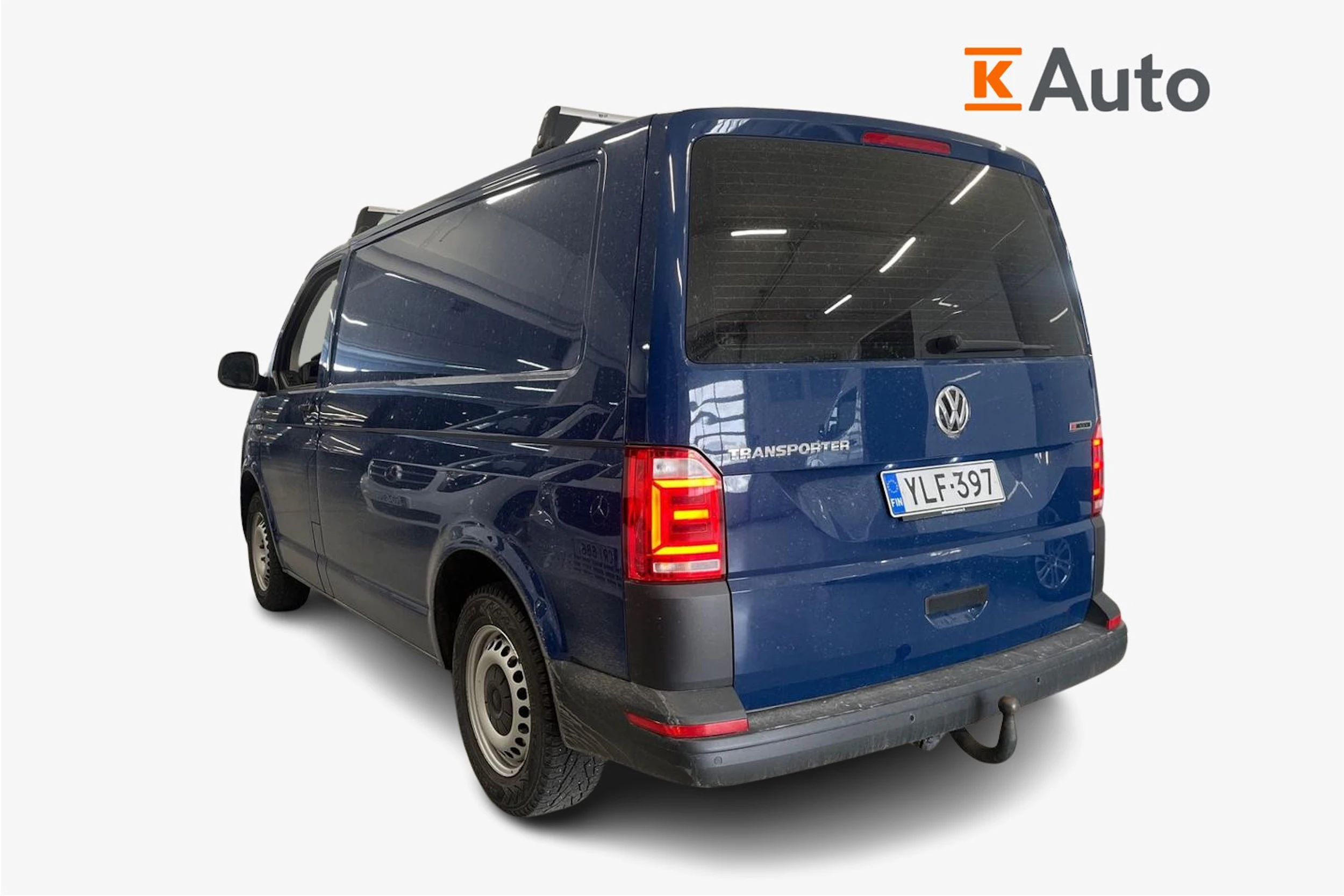 sininen Volkswagen Transporter 2019 kuva 2.