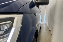 sininen Volkswagen Transporter 2019 kuva 22.