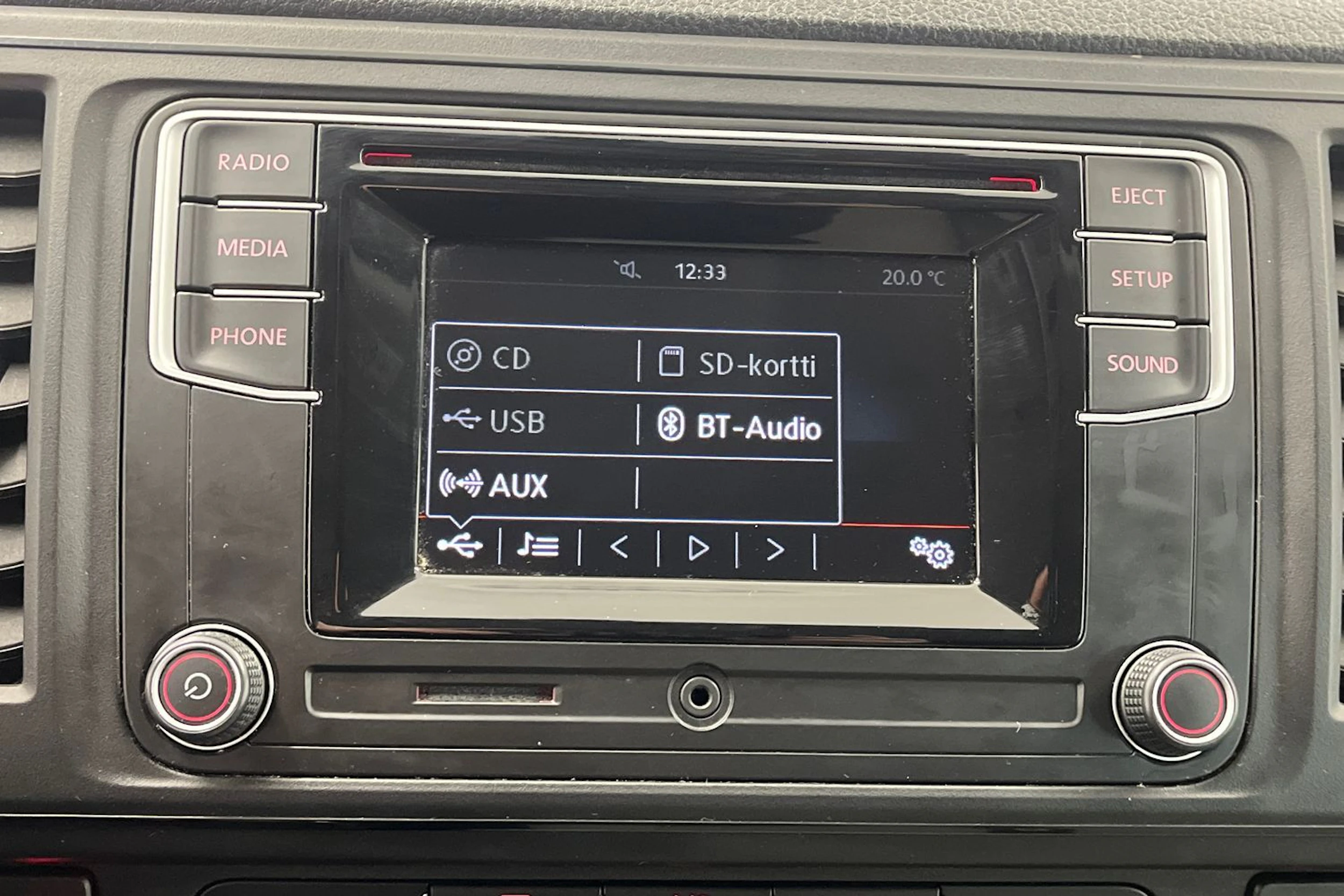 sininen Volkswagen Transporter 2019 kuva 30.
