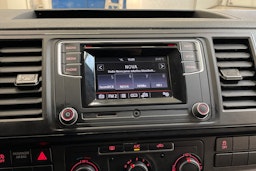 musta Volkswagen Transporter 2019 kuva 17.
