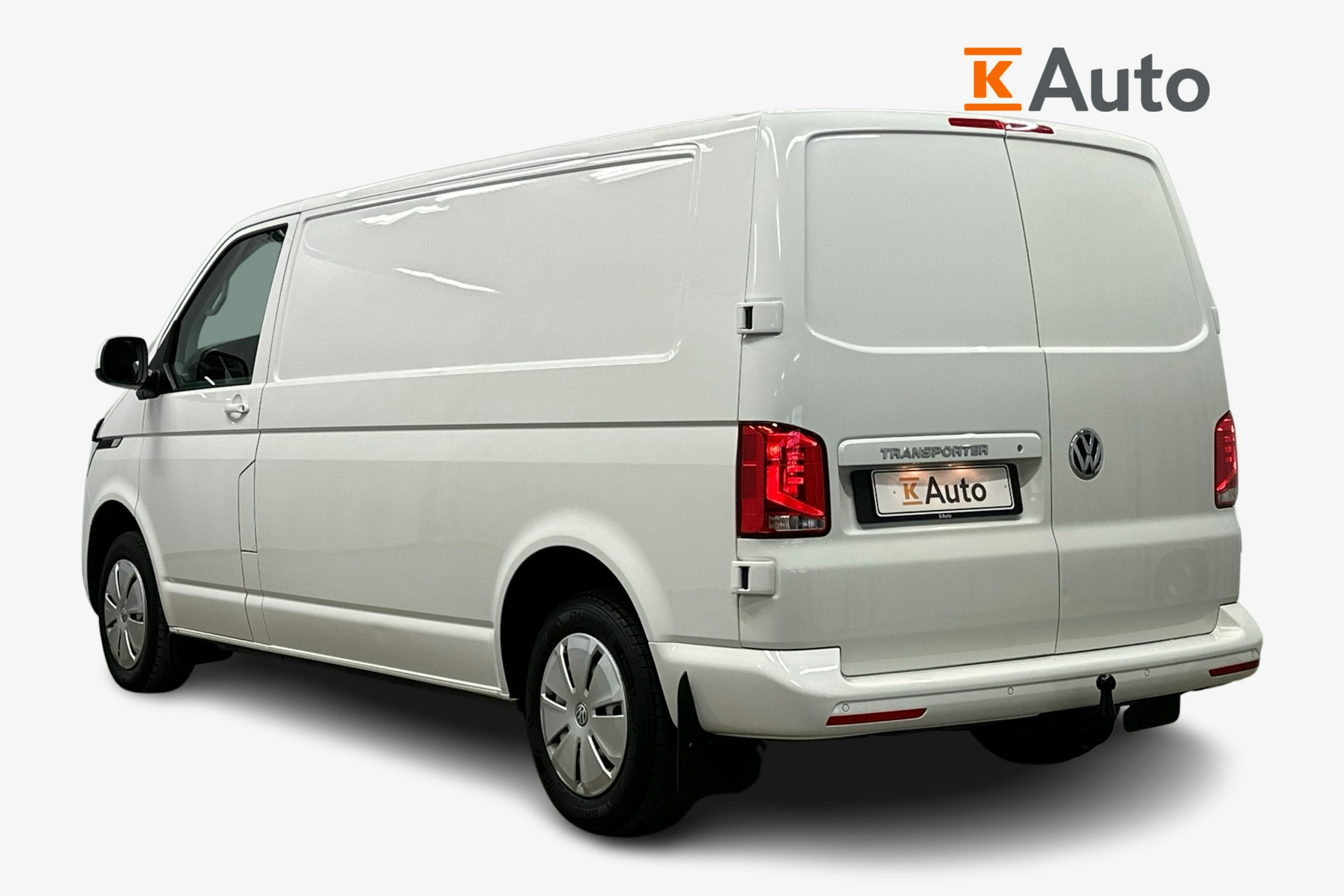 valkoinen Volkswagen Transporter 2020 kuva 2.
