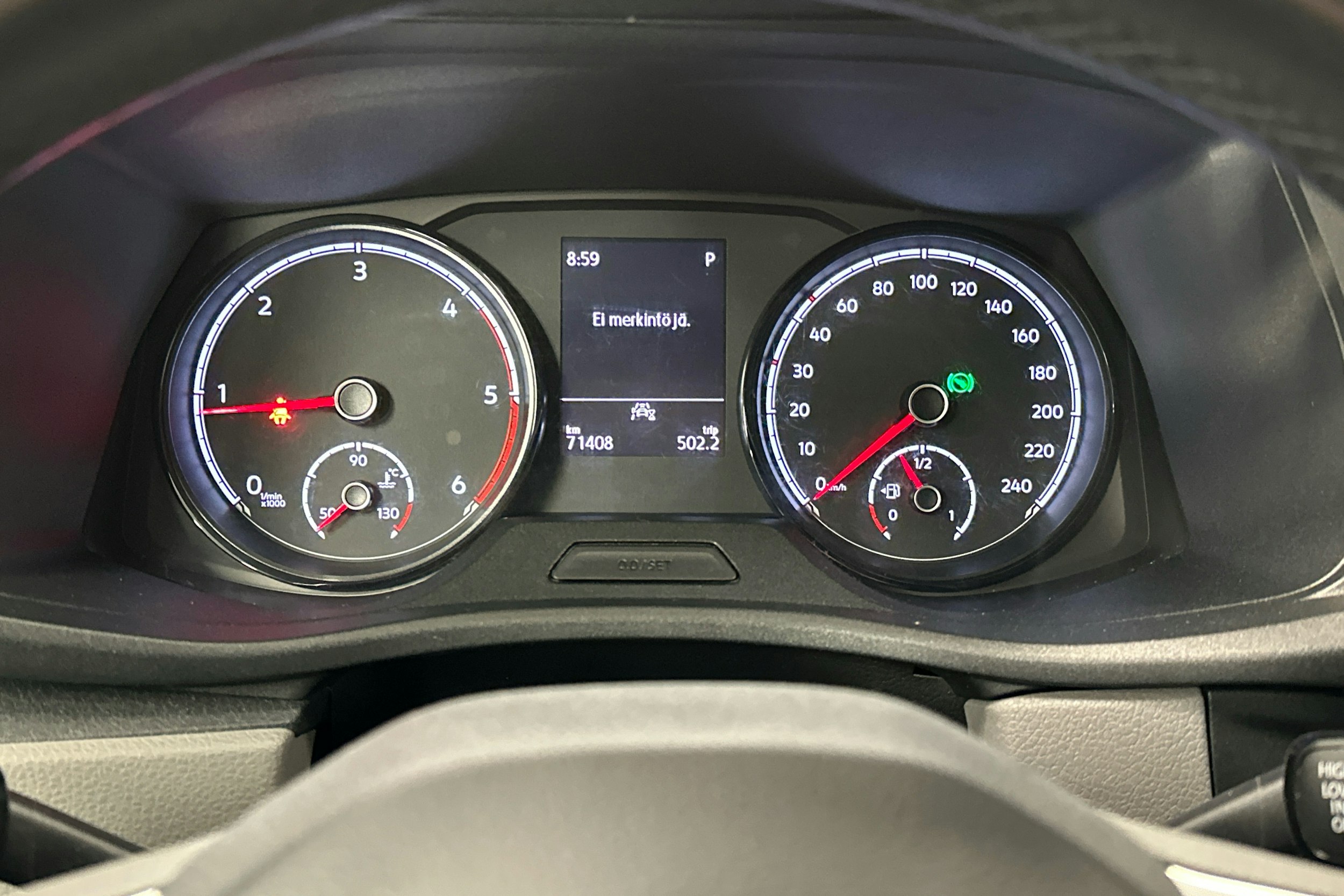 valkoinen Volkswagen Transporter 2020 kuva 13.