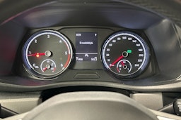 valkoinen Volkswagen Transporter 2020 kuva 13.