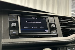 valkoinen Volkswagen Transporter 2020 kuva 17.