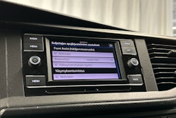 valkoinen Volkswagen Transporter 2020 kuva 19.