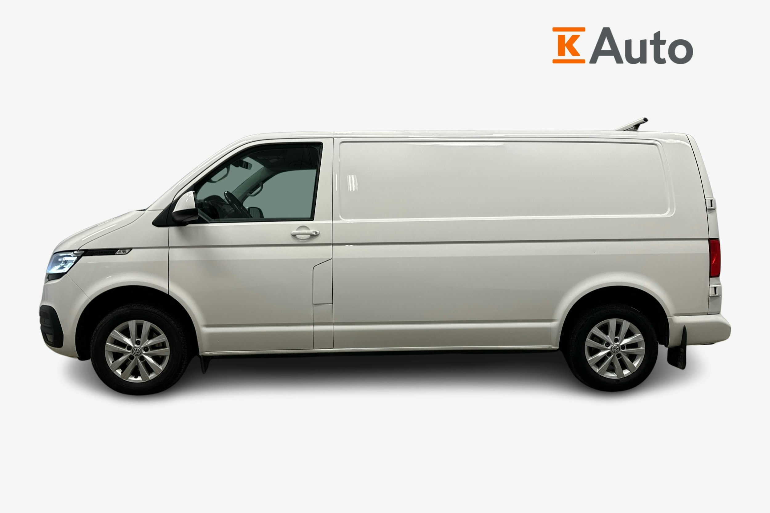 valkoinen Volkswagen Transporter 2020 kuva 5.