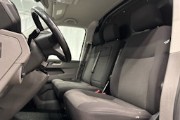 valkoinen Volkswagen Transporter 2020 kuva 7.