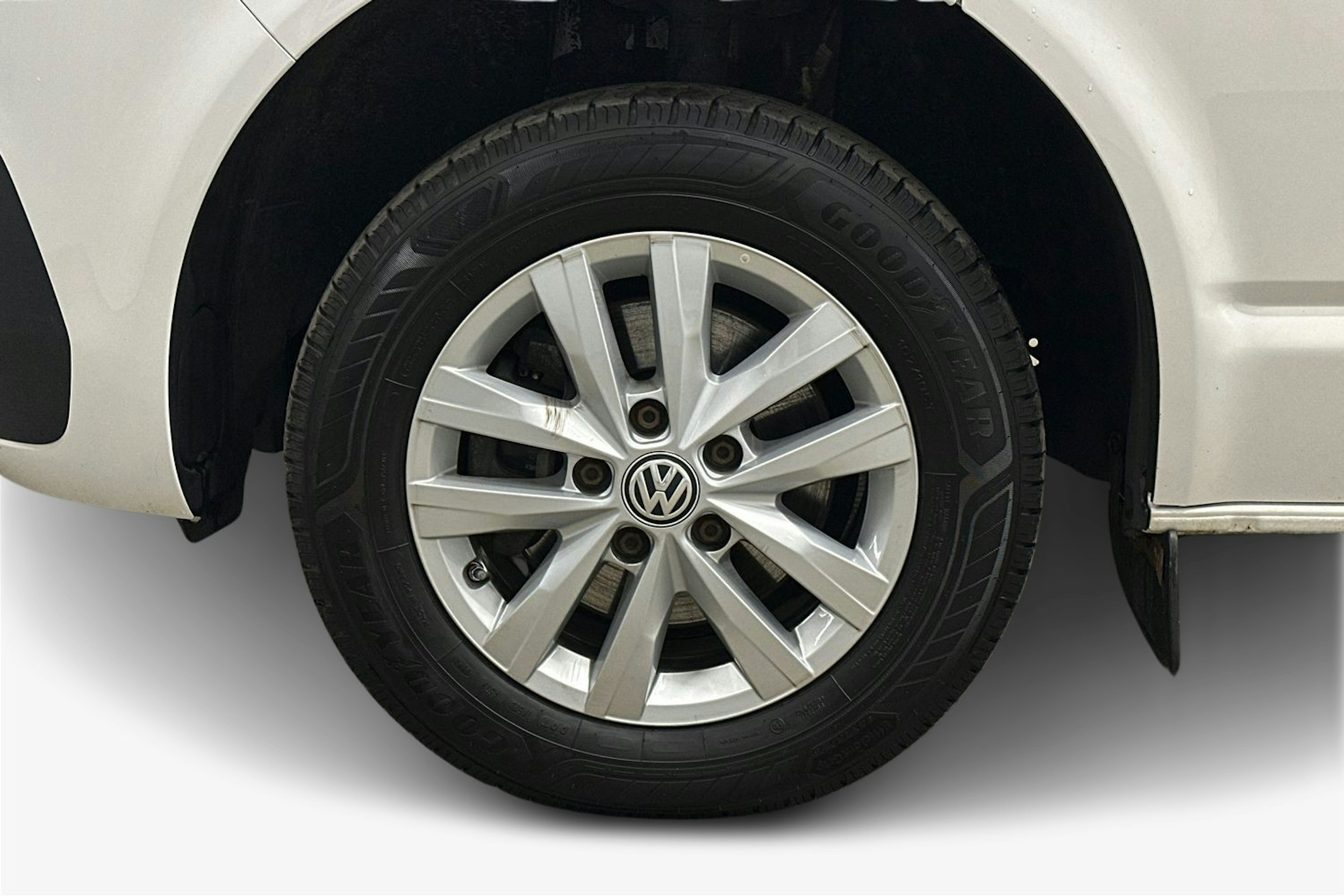 valkoinen Volkswagen Transporter 2020 kuva 9.
