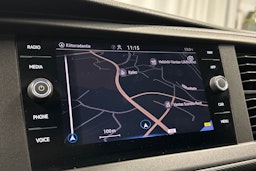 valkoinen Volkswagen Transporter 2020 kuva 18.