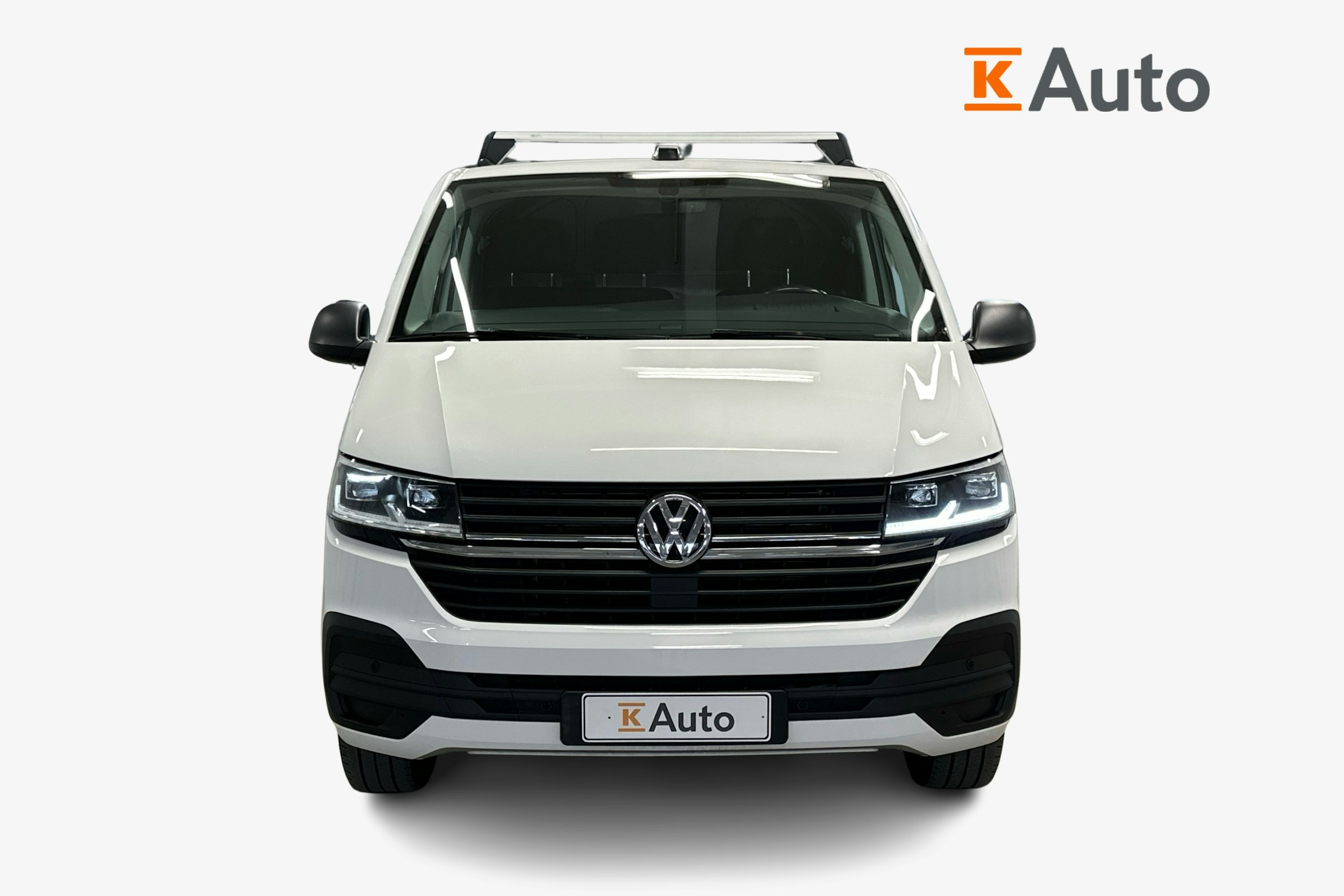 valkoinen Volkswagen Transporter 2020 kuva 4.