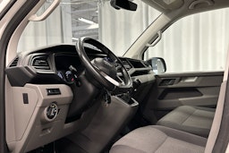 valkoinen Volkswagen Transporter 2020 kuva 10.