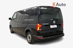 musta Volkswagen Transporter 2020 kuva 2.