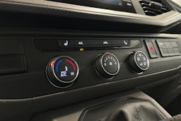 hopea Volkswagen Transporter 2020 kuva 16.