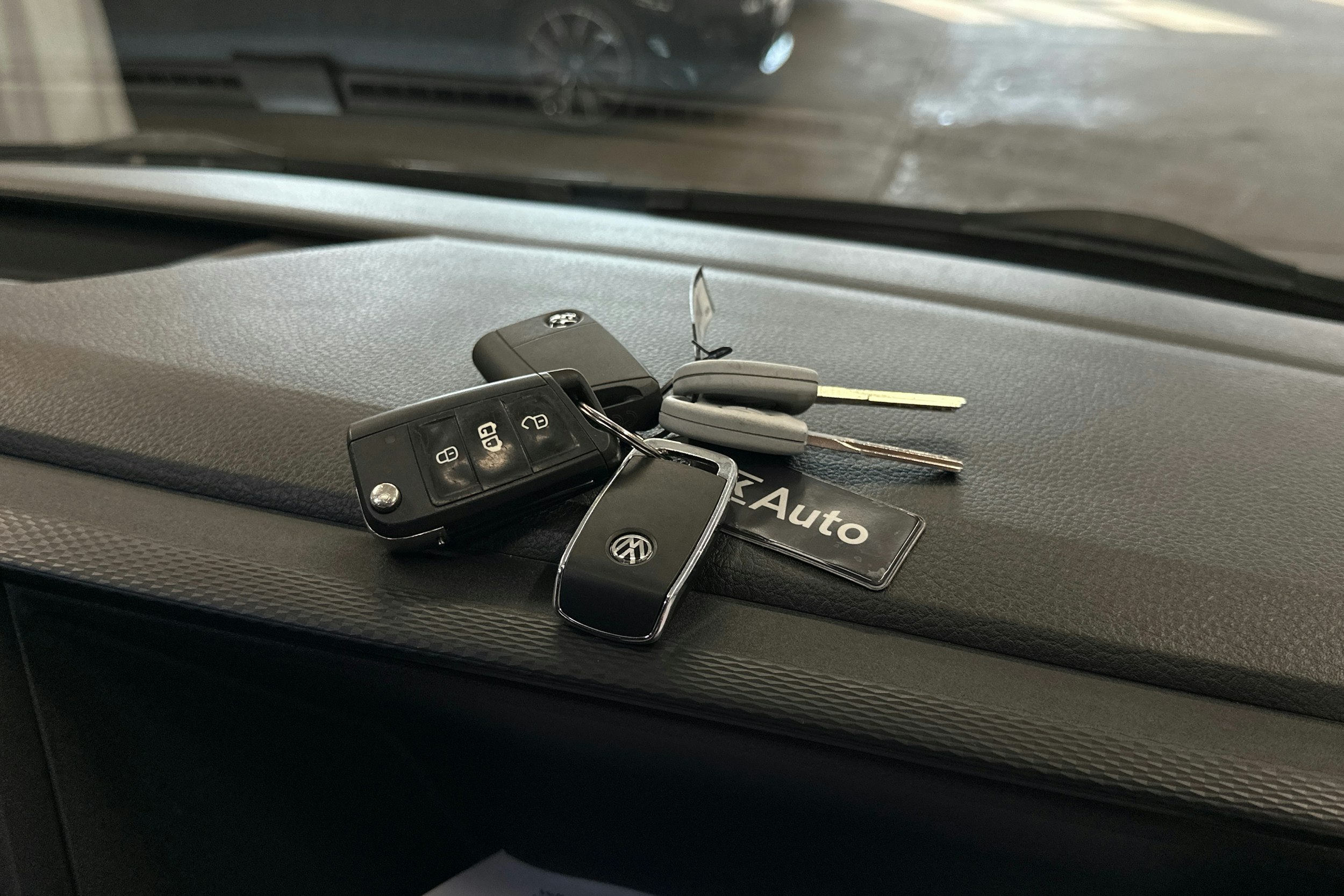 hopea Volkswagen Transporter 2020 kuva 22.