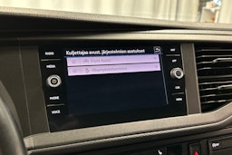 valkoinen Volkswagen Transporter 2020 kuva 19.